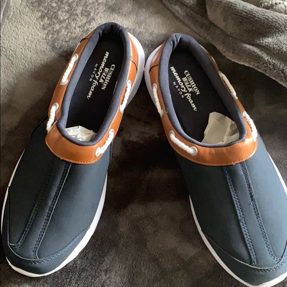 Cushion walk memory foam by avon Clearance